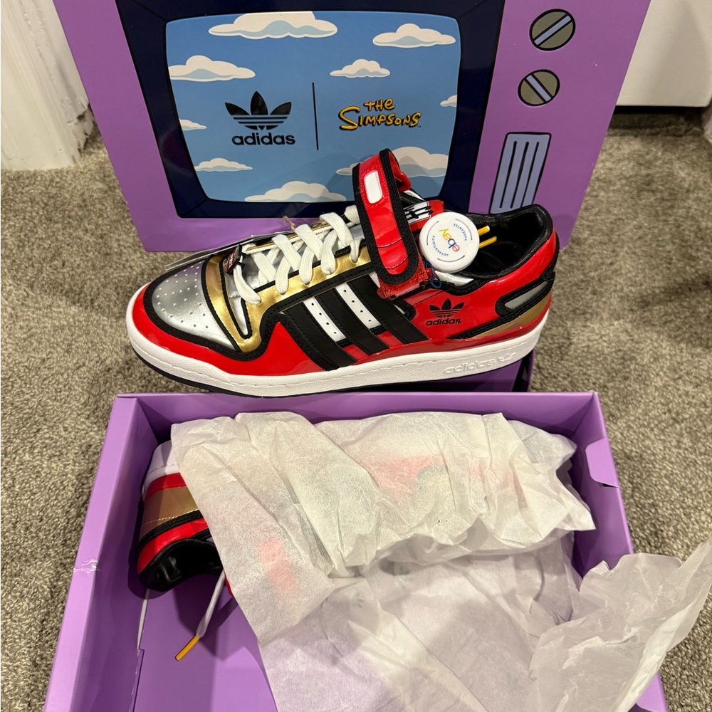 Size 8 men’s Adidas the Simpsons duff man shoes new in box
